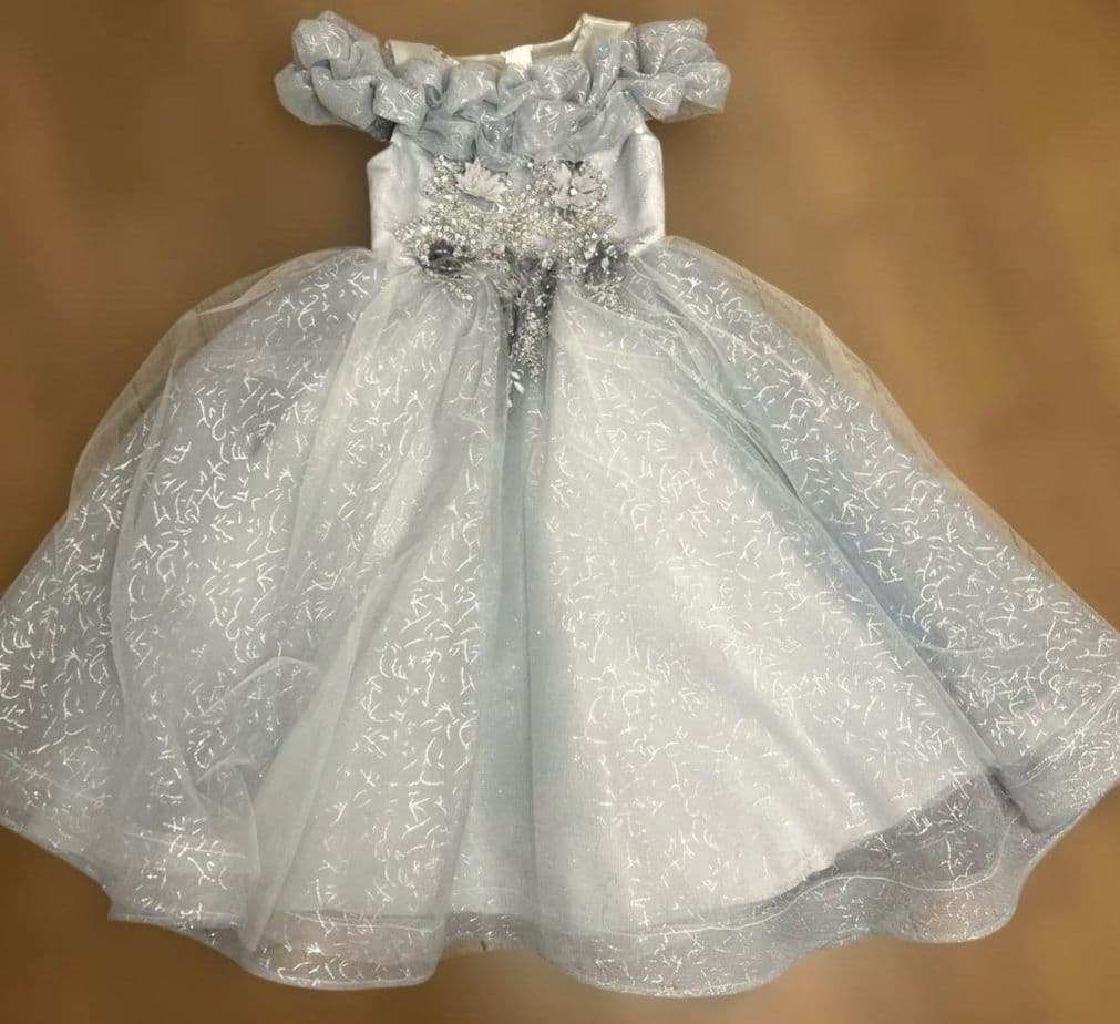 na　セミオーダー　フォーマル　ドレス