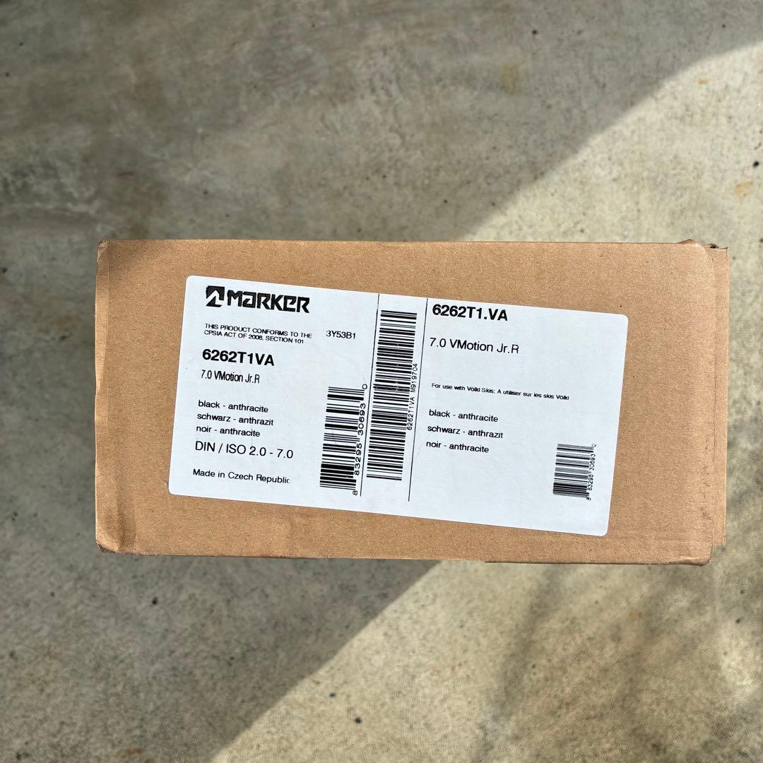 新品　Völkl RACE TIGER JR スキー板 150cm