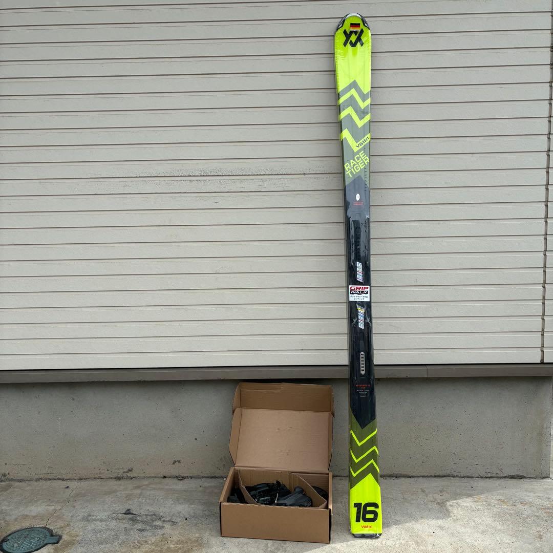 新品　Völkl RACE TIGER JR スキー板 150cm
