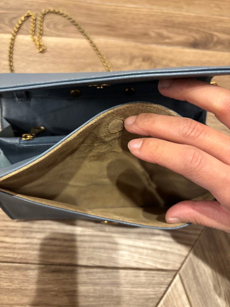 イルビゾンテ❤️お財布ショルダーほぼ未使用