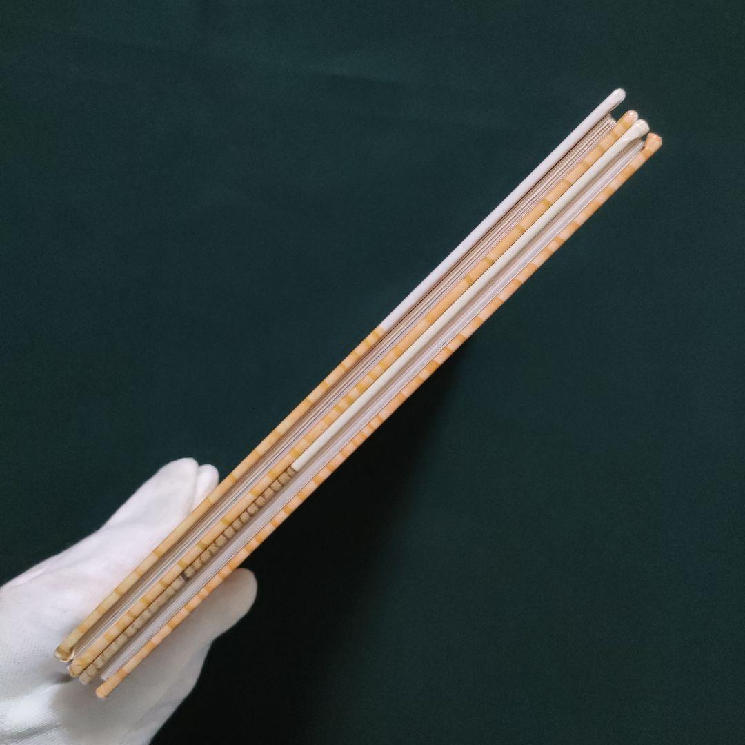 くれよんのくろくん　くろくんとなぞのおばけ　なかやみわ　童心社