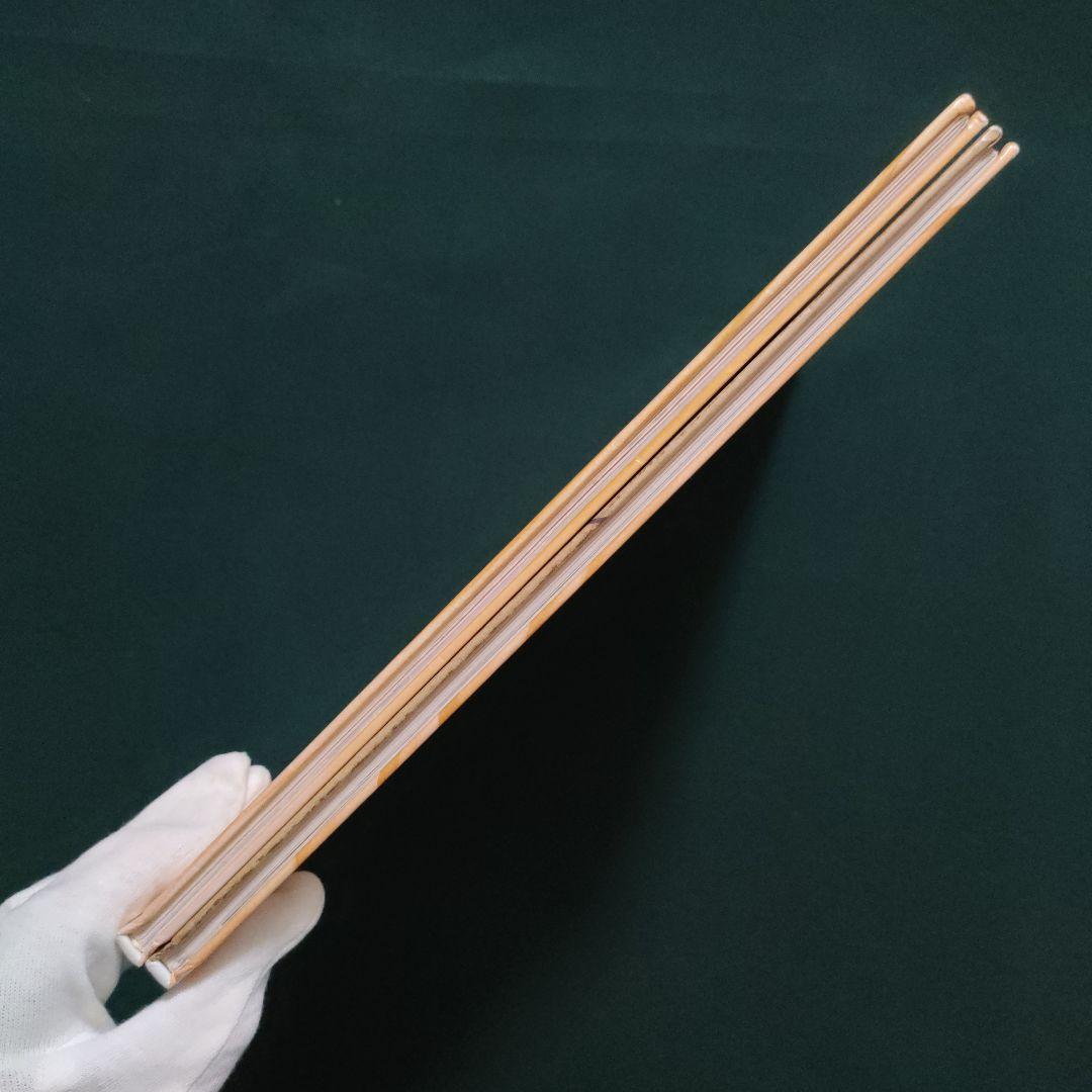 くれよんのくろくん　くろくんとなぞのおばけ　なかやみわ　童心社