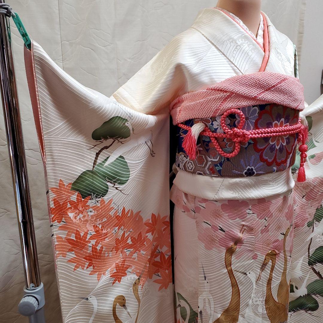 パンダ子様占用　振袖と長襦袢のみ(67)　　正絹　生成り色　鶴　松　梅　紅葉