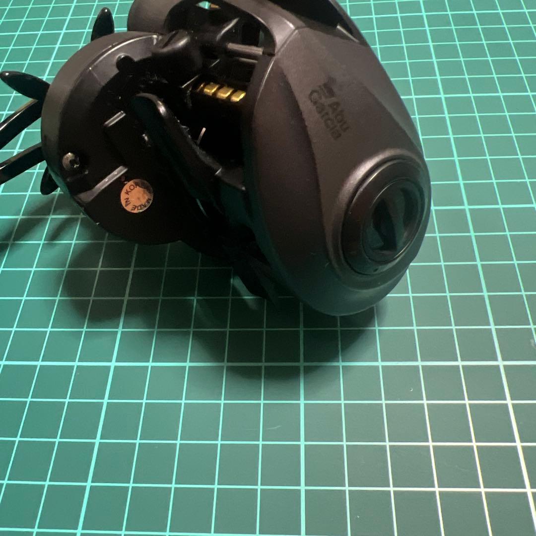 レボ　ビースト　40