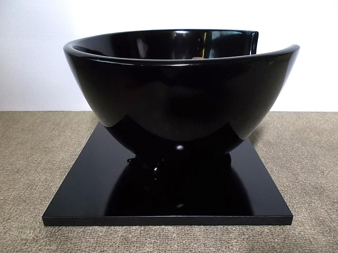 茶道具 南部霰鉄瓶 アラレ鉄瓶 在銘 黒真塗 風炉型野々田電熱器 動作品