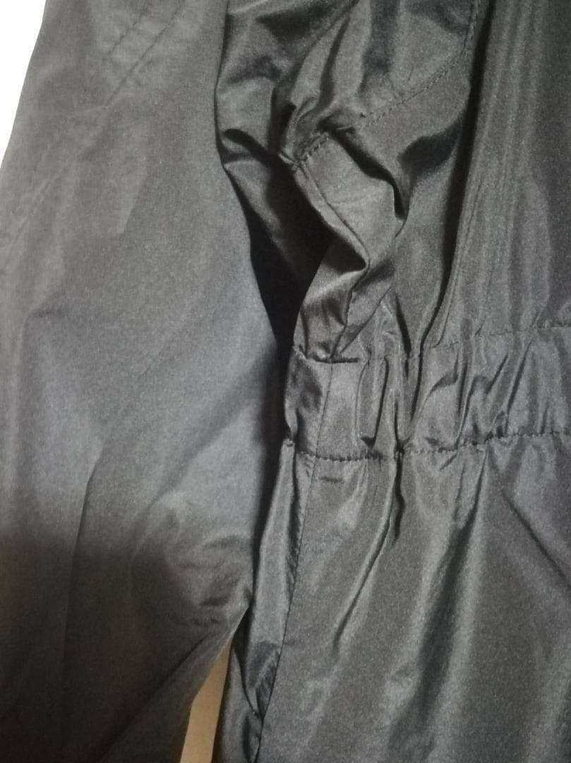 新品 BEAMS AK＋1 / ツイスト ネック ジップ ワンピース 黒