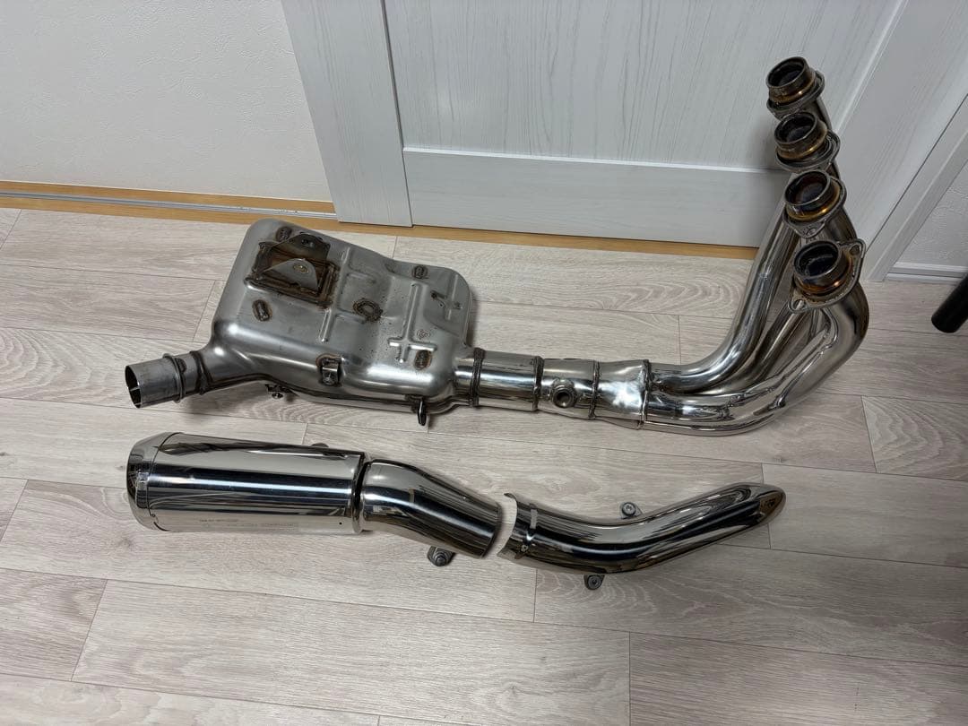 Z900RS 2BL 純正マフラーサイレンサー　エキゾーストパイプ　ヒートガード