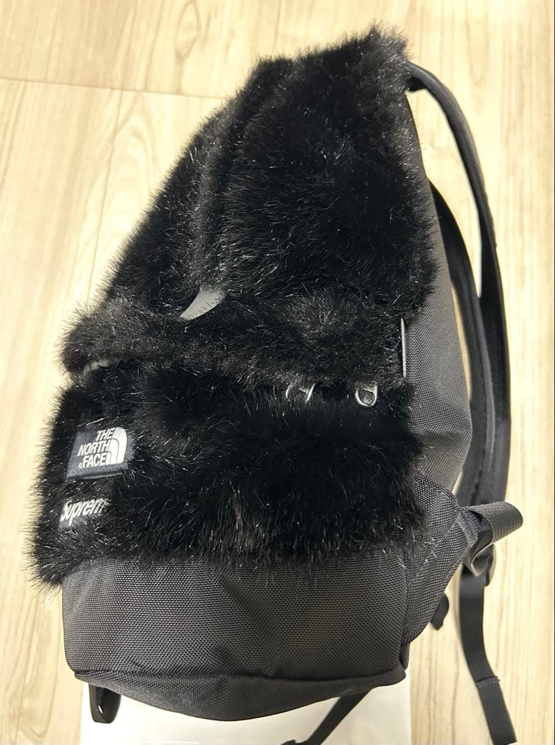 24時間以内発送 完売品 美品 TNF Faux Fur Backpack