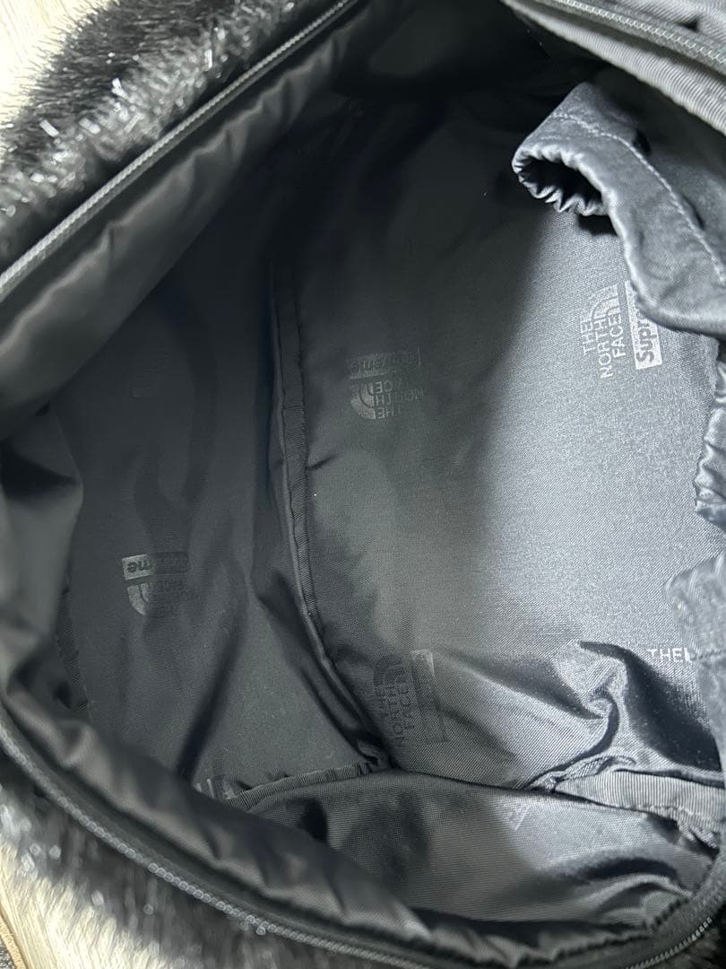 24時間以内発送 完売品 美品 TNF Faux Fur Backpack