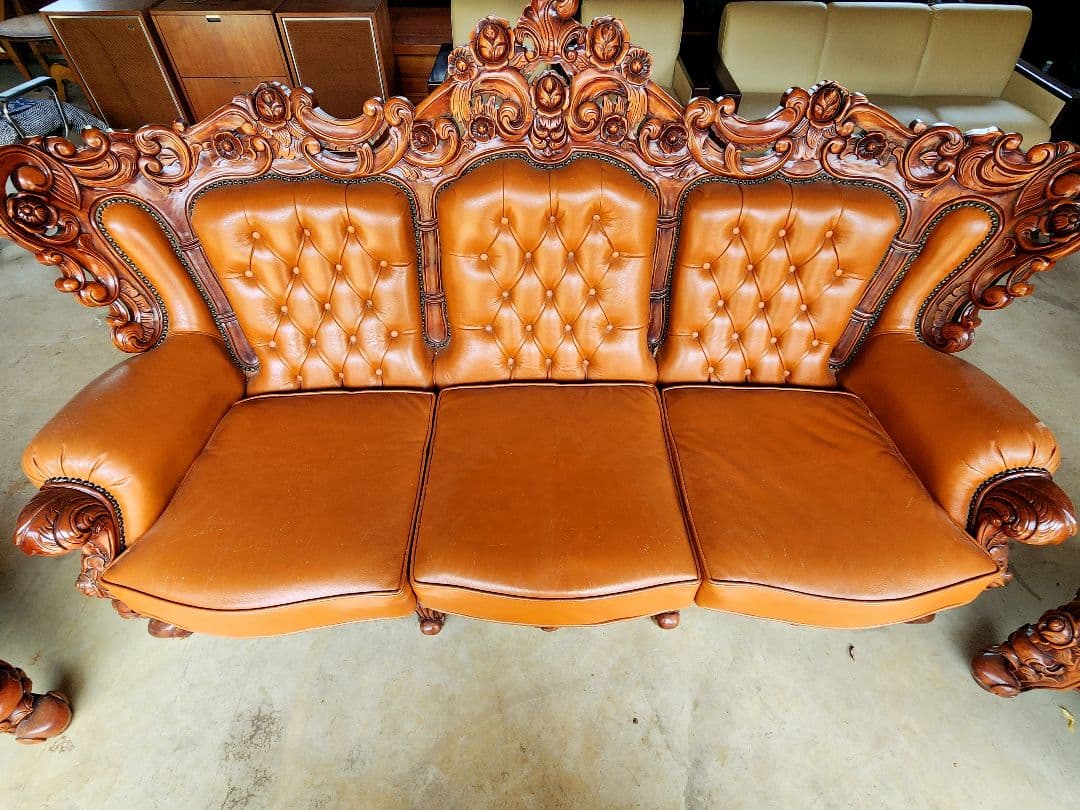 お話し中ですロココ調子アンティーク革製ソファテーブルセットヴィンテージ古道具