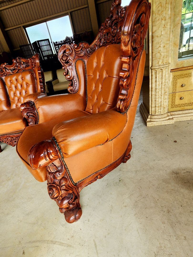 お話し中ですロココ調子アンティーク革製ソファテーブルセットヴィンテージ古道具