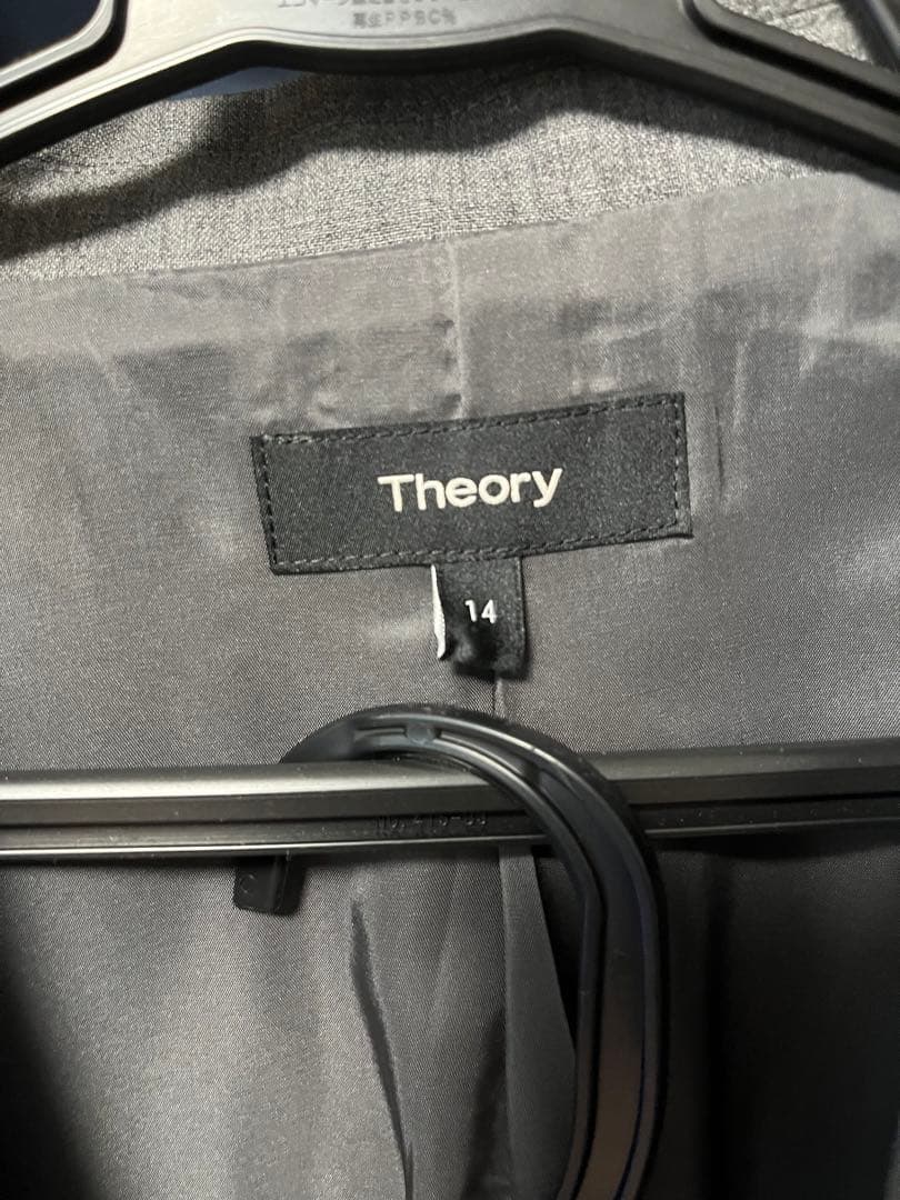 ゲリラセール⭐️大きいサイズ⭐️Theory スーツ　サイズ14 チャコールグレー