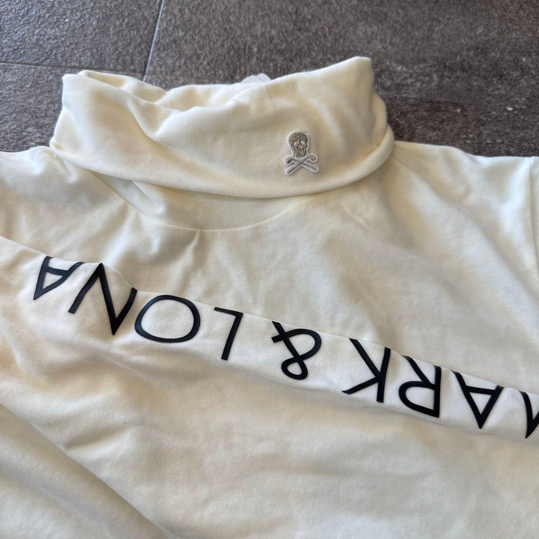 MARK&LONA レーヨン混　モックネックインナー　50 新品未使用タグ付