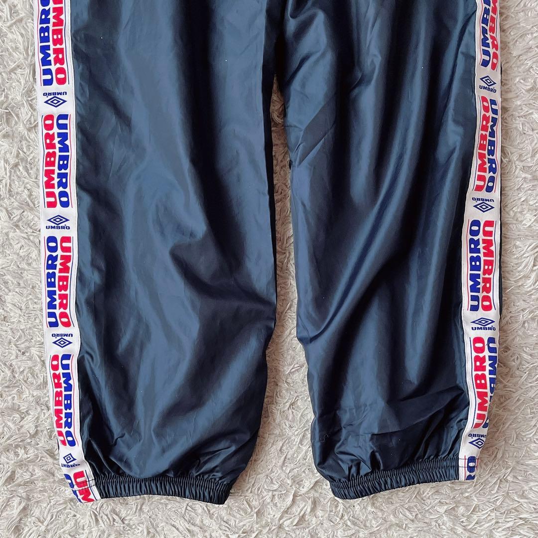 【美品】アンブロ ウインドスーツ ナイロン上下セットアップ ウインドブレーカー紺