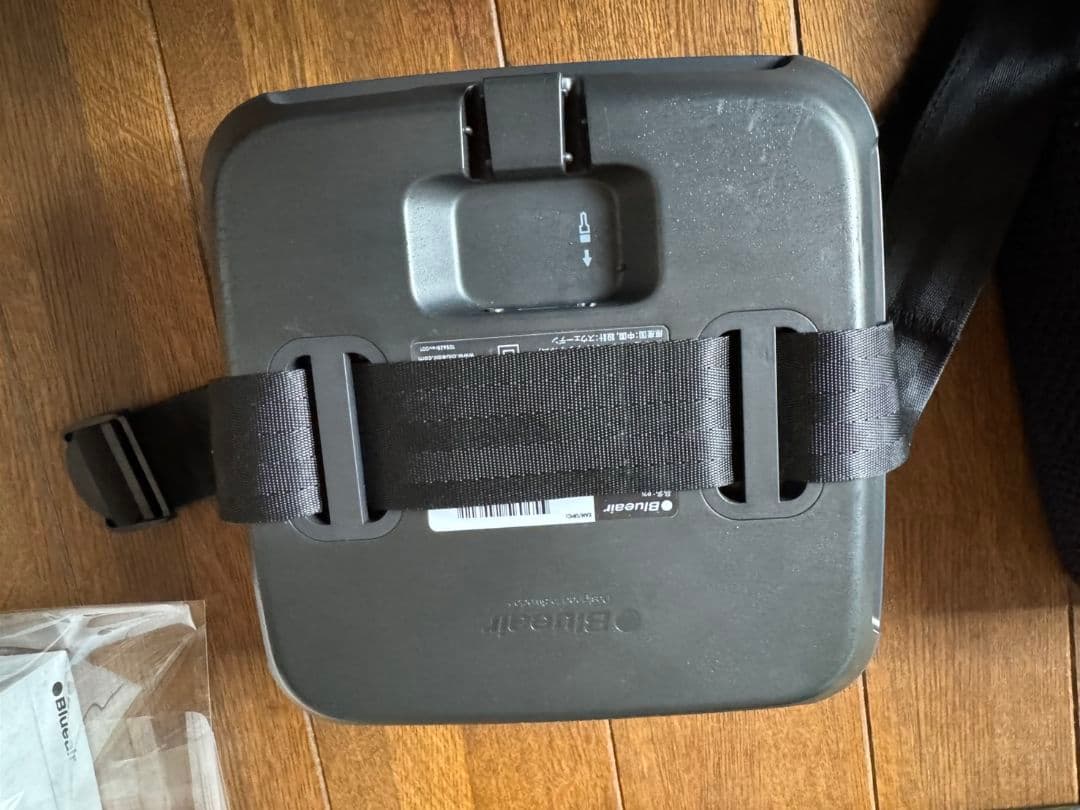 Blueair Cabin P2i 車載空気清浄機