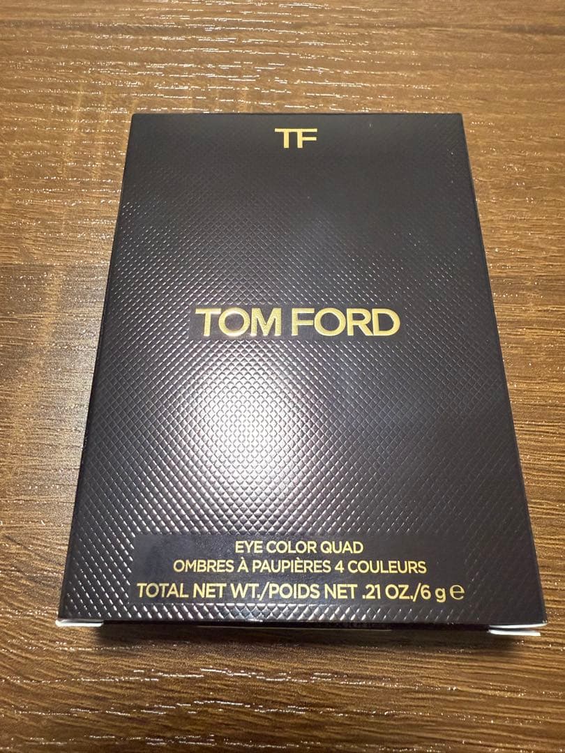 【未使用】廃盤色・TOM FORD アイカラークォード 04A サスピション