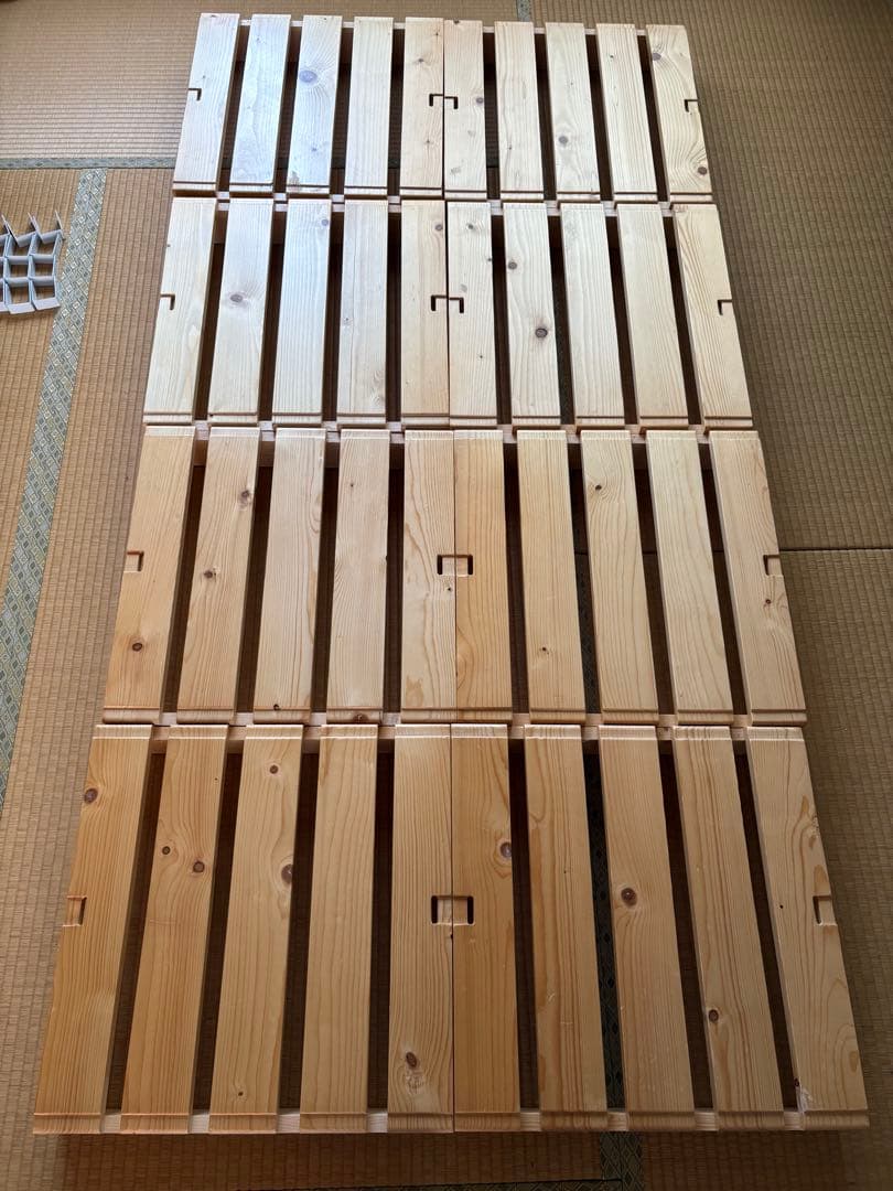 パレットベッド　すのこ　8枚　ベルメゾン 金具付き