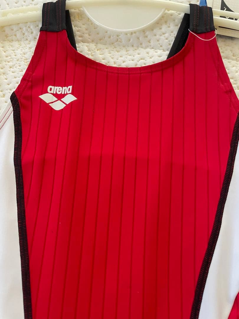 h*i様 arena 競泳用水着 レッド/ホワイト/ブラック