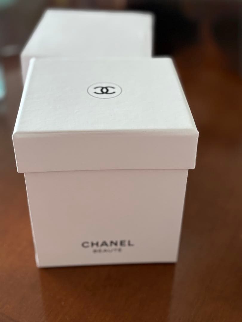 【新品】CHANEL シャネル スノードーム 2025年版 クリスマス