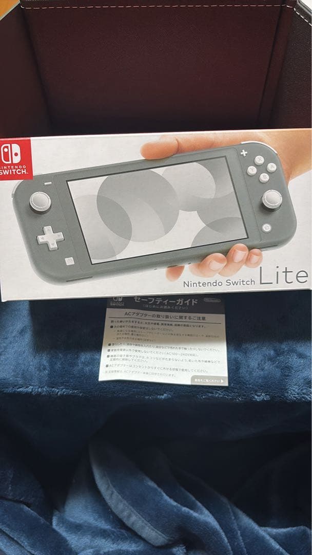 Nintendo Switch lite グレー
