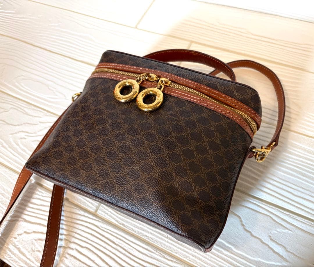 【美品】セリーヌ　2wayバッグ　ショルダーバッグ　マカダム