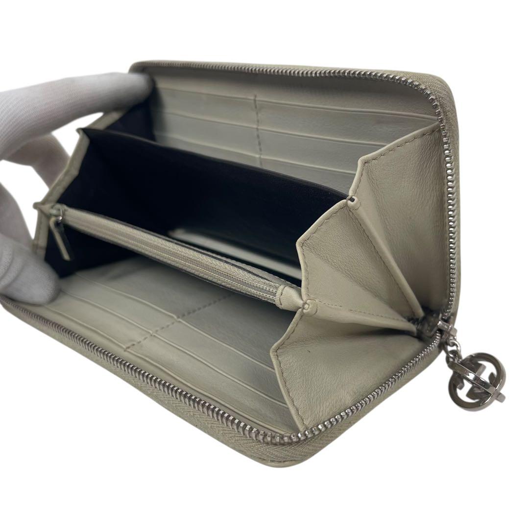 グッチ　長財布　インターロッキング　GGロゴ シマレザー　総柄　エンボス　レザー