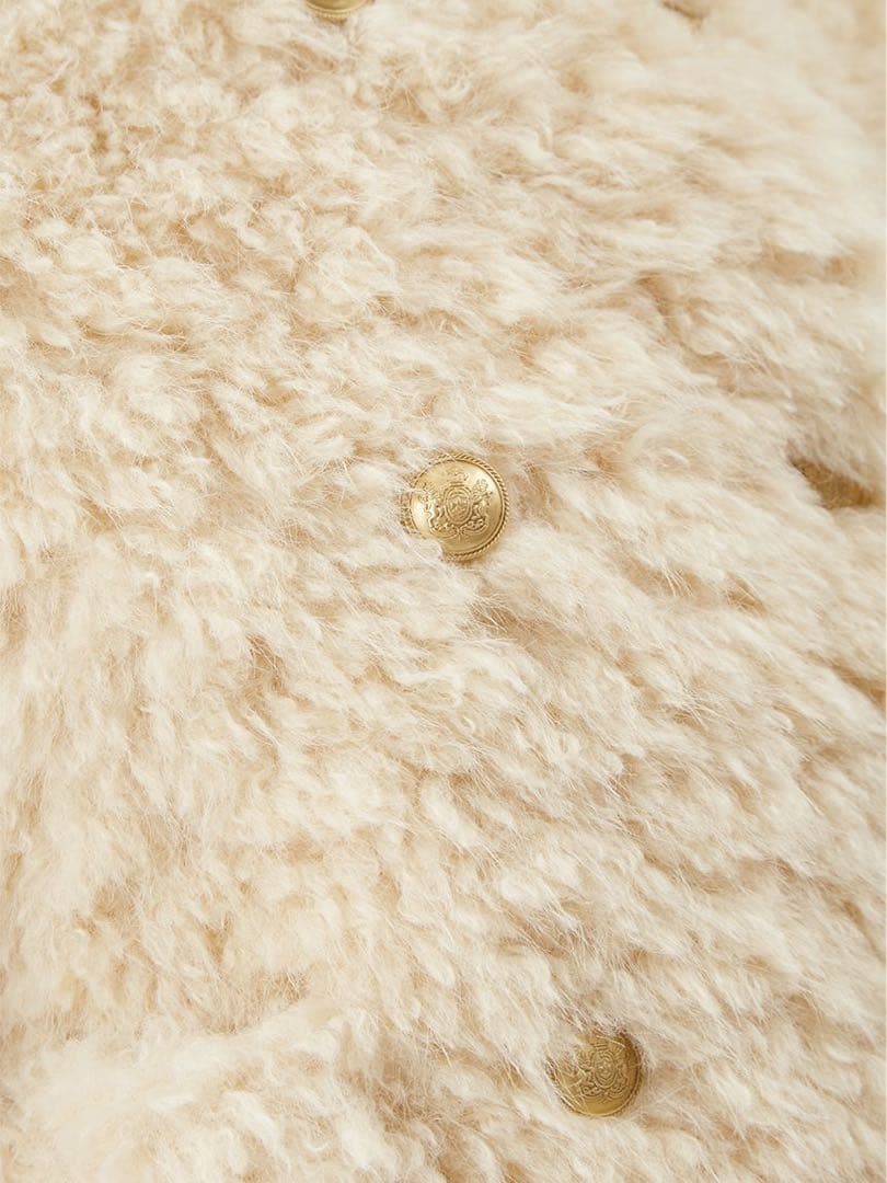 【ぽ出品】Mila owen 金釦フェイクファー短丈ジャケット クリーム