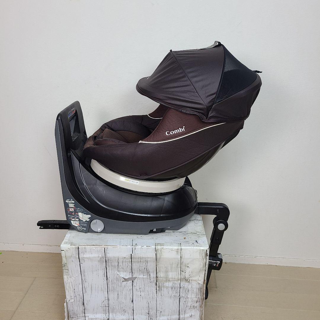 ゆ*様 美品　チャイルドシート　新生児から4才　ジュニアシート　コンビ　ISOF