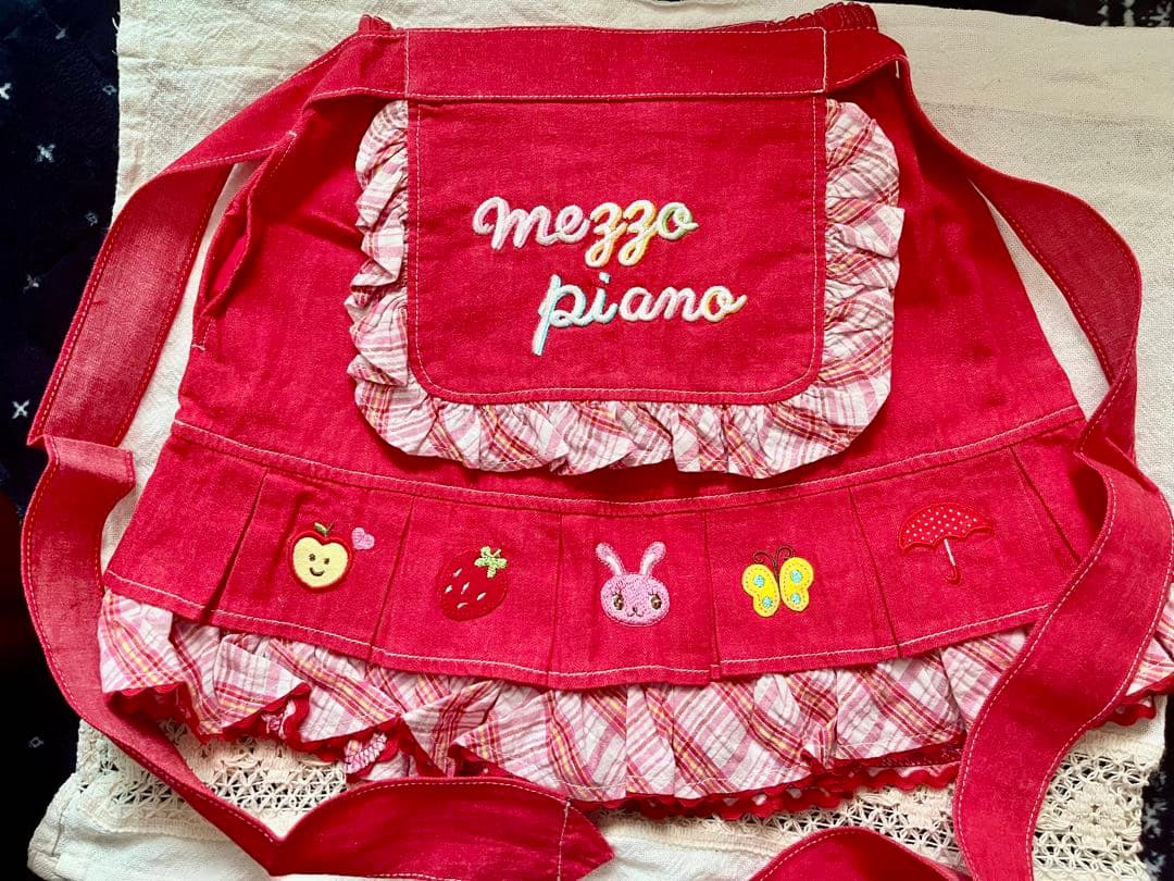 ♡メゾピアノ♡エプロン　スカート　120サイズ　平成レトロ