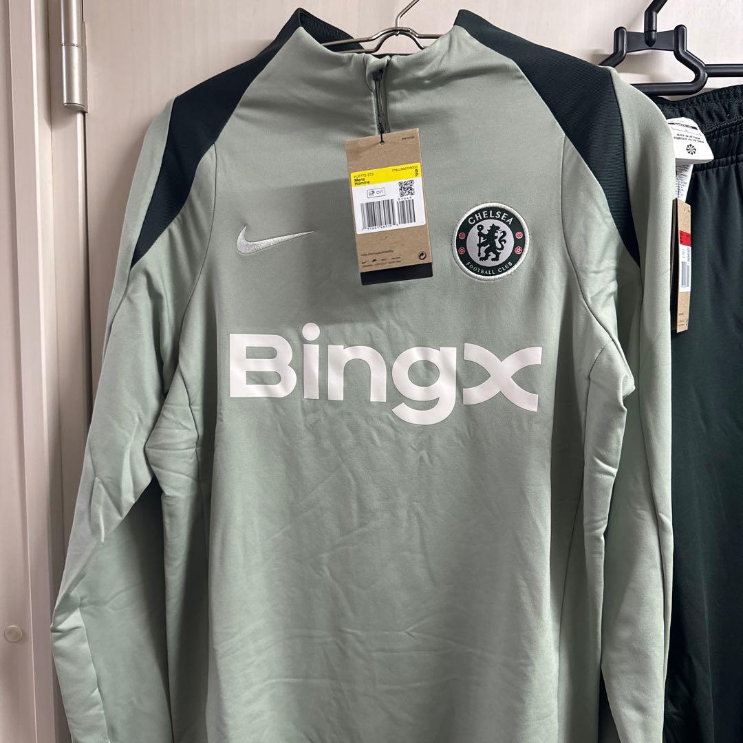 チェルシー　ナイキ　トラックスーツ　ジャージ　セットアップ