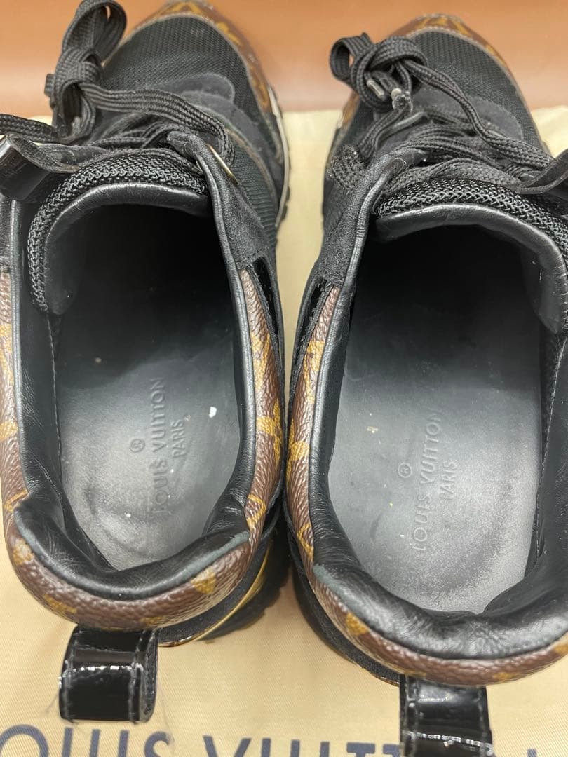 ルイヴィトン　ランアウェイ　モノグラム　ブラックスエード　22〜22.5センチ