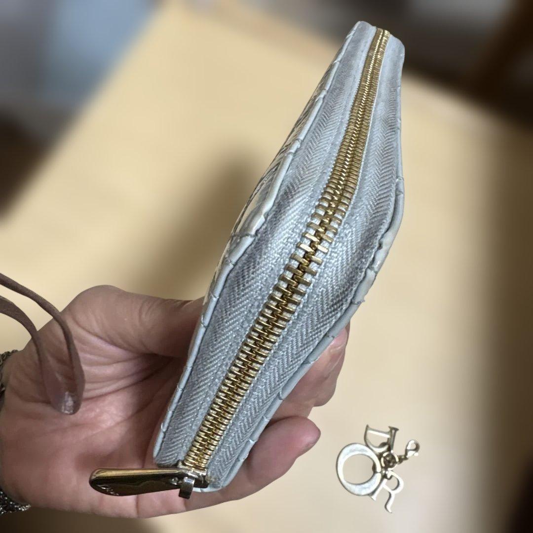 Dior ディオール　 パテントレザー 長財布　水色