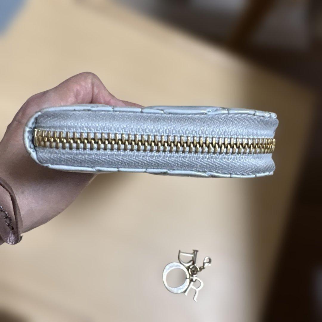 Dior ディオール　 パテントレザー 長財布　水色