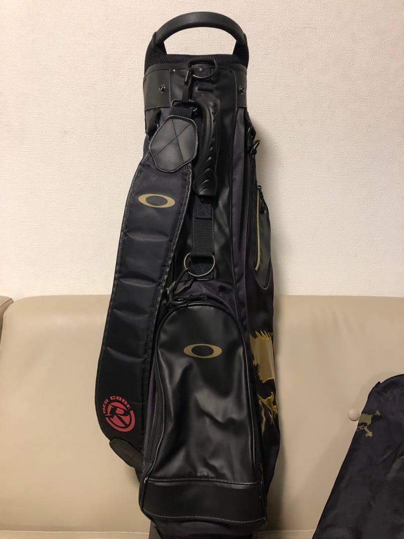 【送料込み】廃盤希少品　オークリー　スカル　スタンドキャディバッグ　ゴルフバッグ