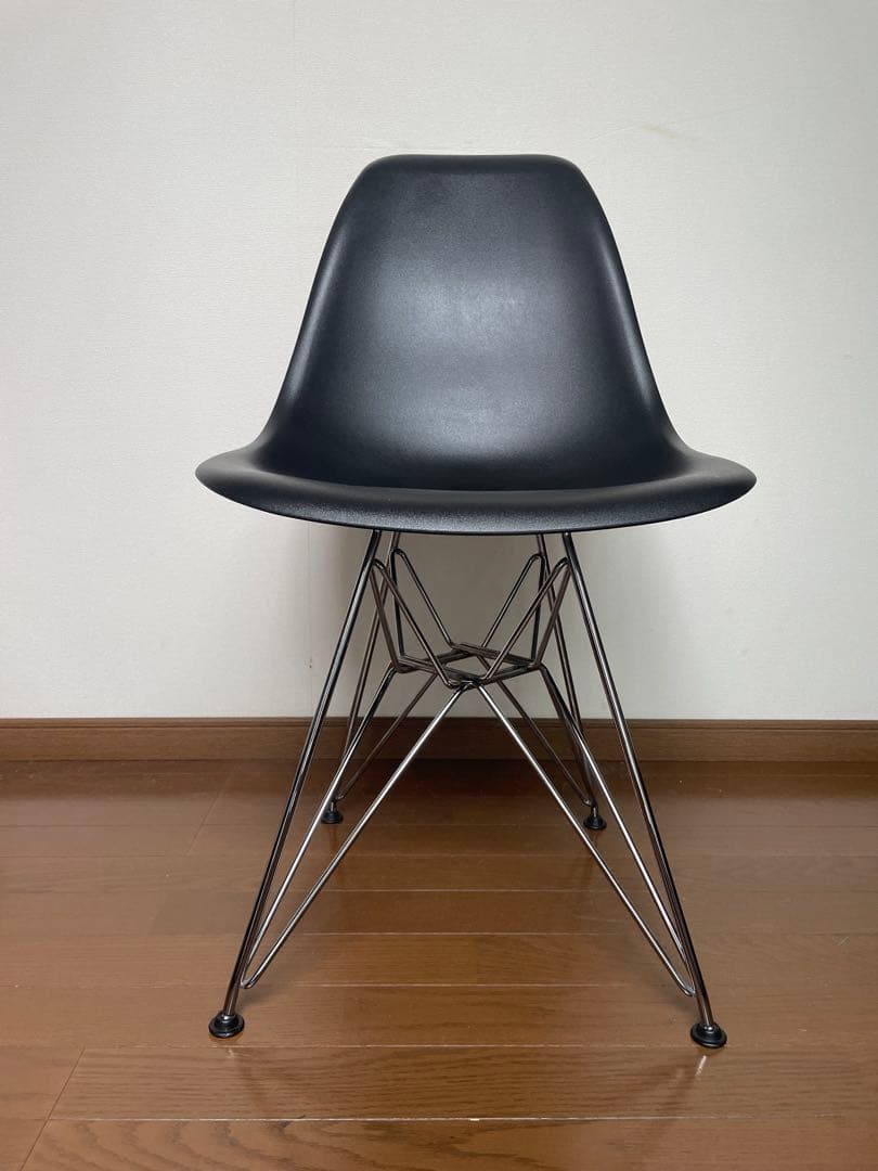 イームズシェルチェア　ハーマンミラー正規品
