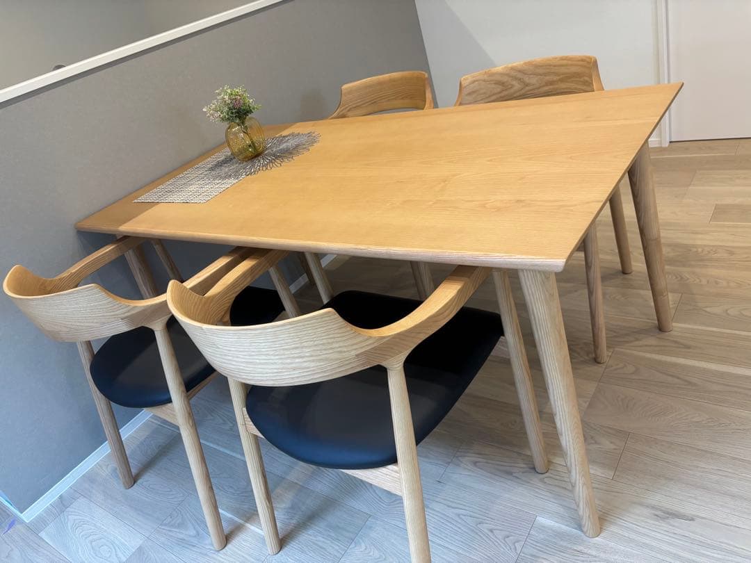 モダンアームチェア ナチュラル