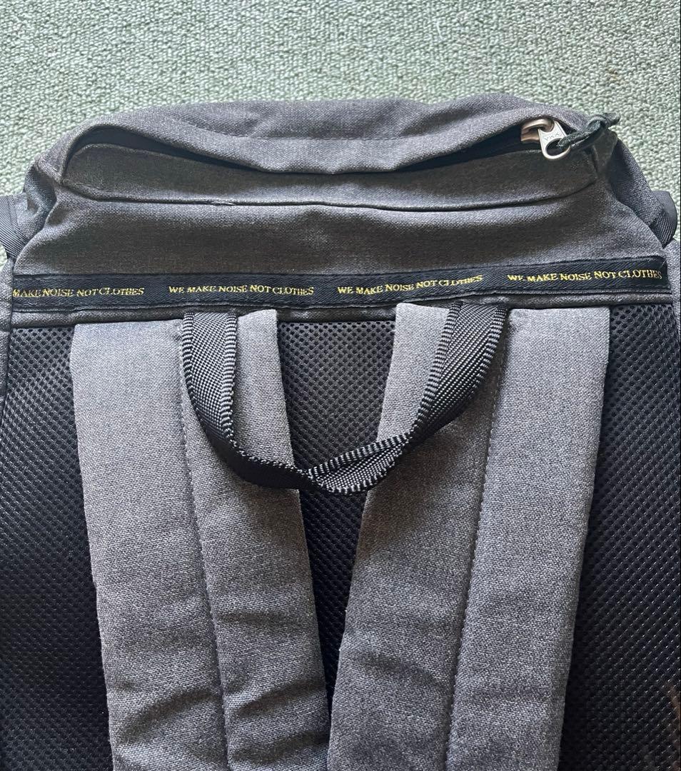 UNDERCOVER アンダーカバー プラダ型 リュック グレー　値下げ交渉可