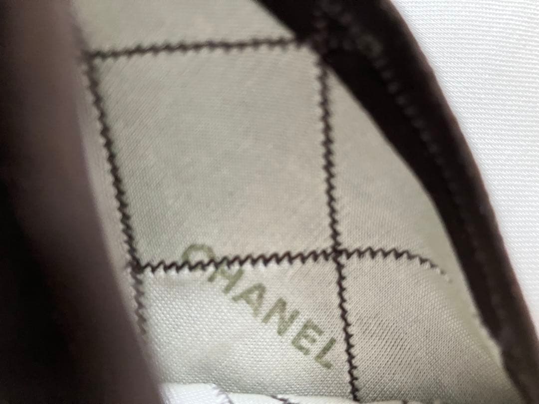 CHANEL 山羊革のキルティンググローブ ダークブラウン