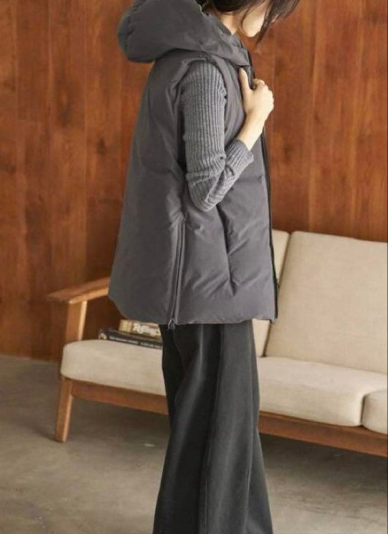 HAKUU plage別注　MID/L ダウンベスト グレー