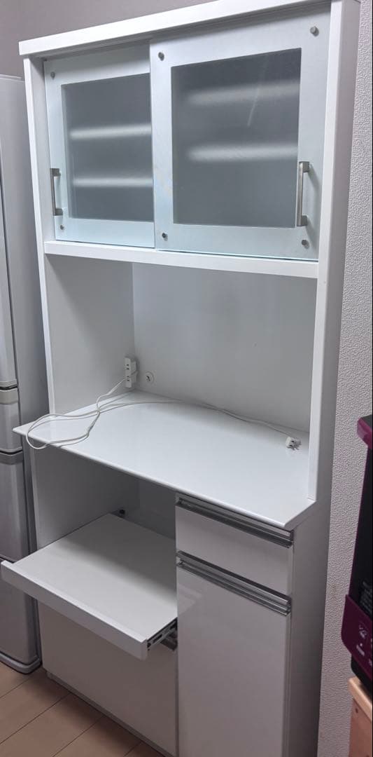 食器棚　カップボード　キッチンボード