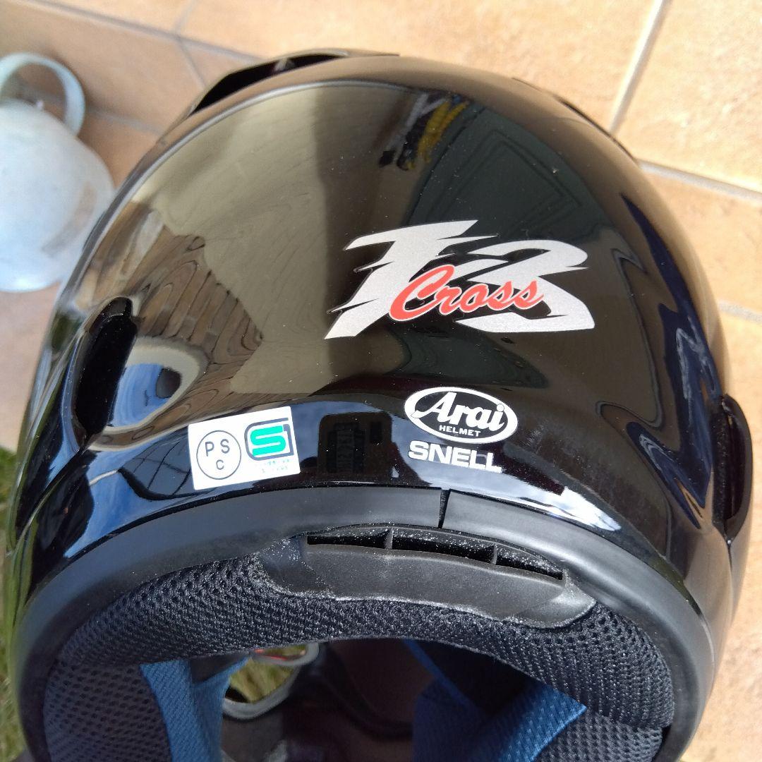 Arai フルフェイスヘルメット ブラック。