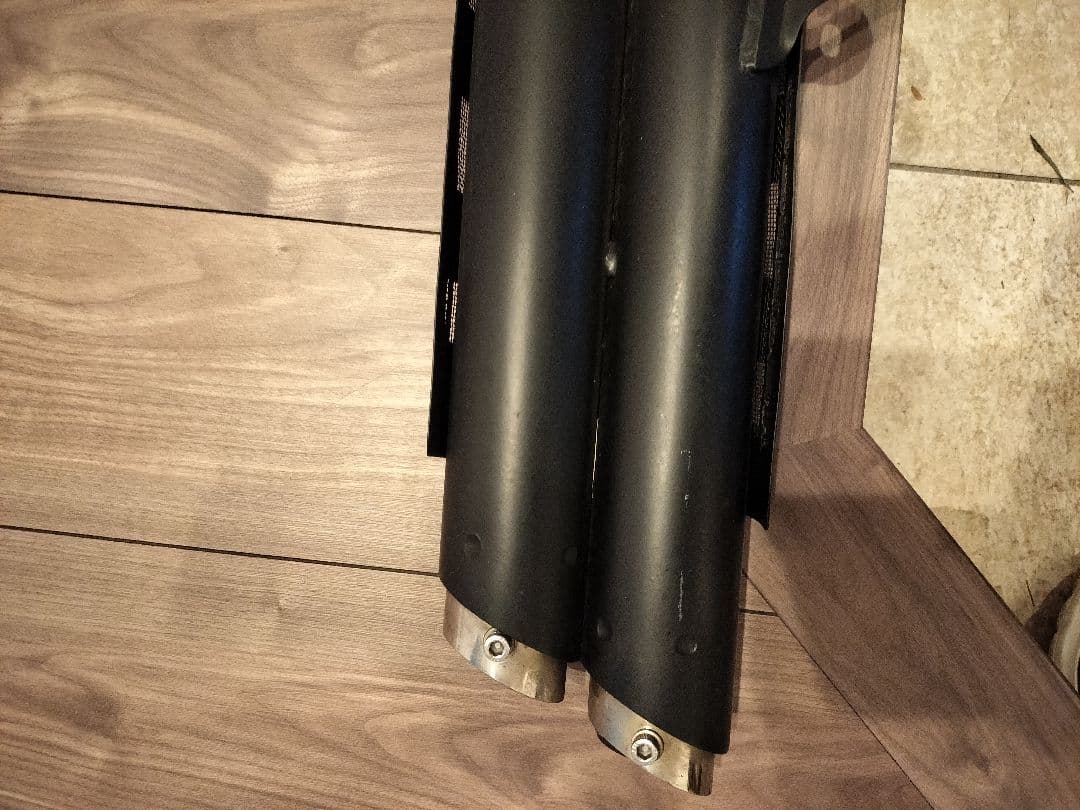 ジェムクラシック、スリップオンマフラー