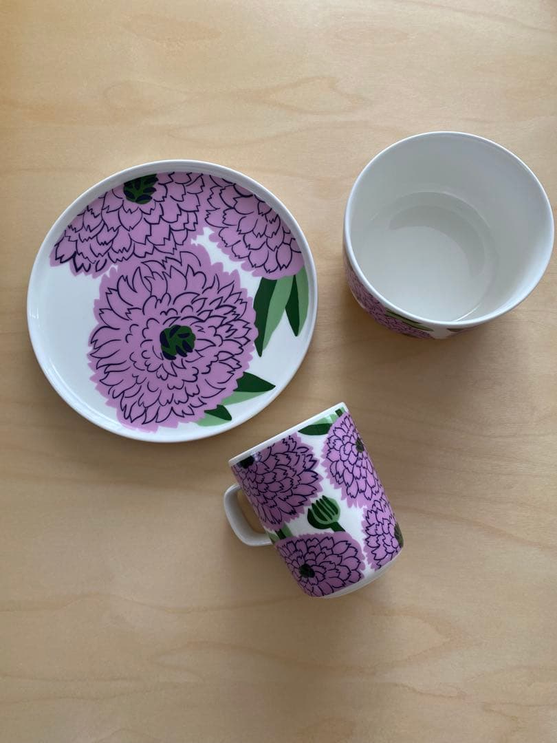 マリメッコ　プリマヴェーラ　マグカップ　ボウル & プレート　３点セット