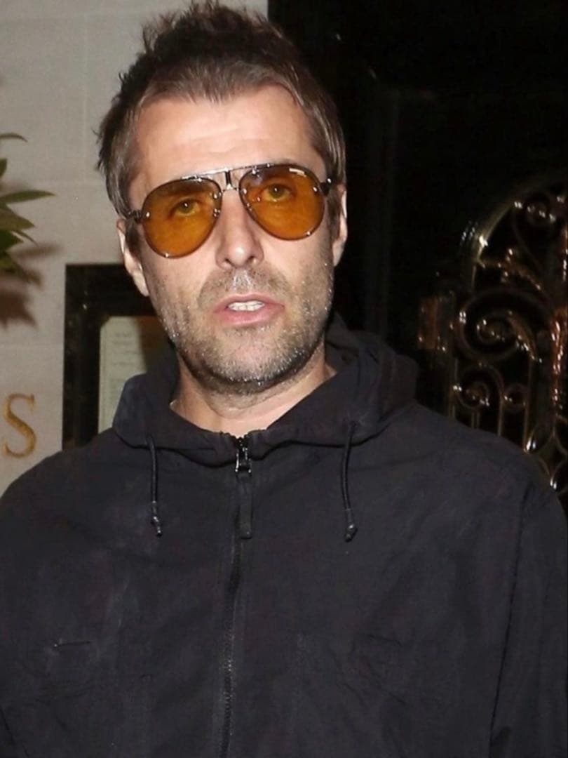 カレラ リアムギャラガー oasis オアシス　liam gallagher