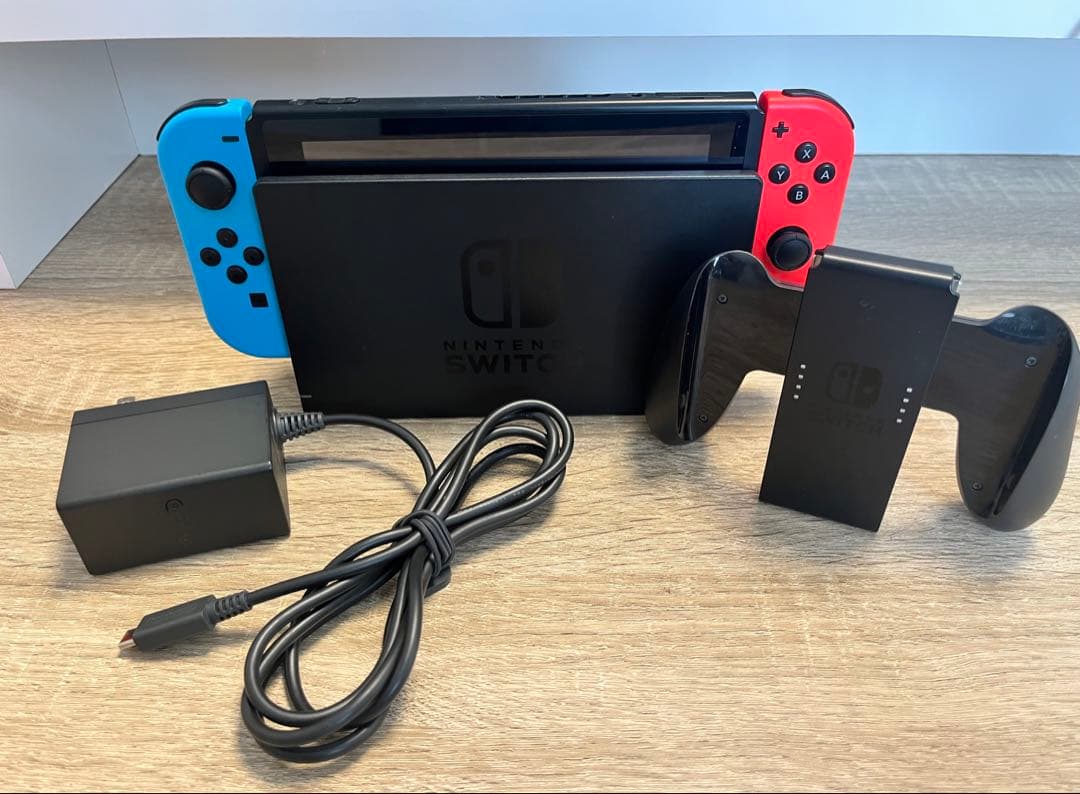 （外箱なし）Nintendo Switch 本体 青/赤 Joy-Con
