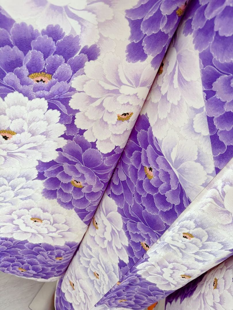 正絹振袖フルセット　牡丹　紫　淡い色　大輪花柄　成人式