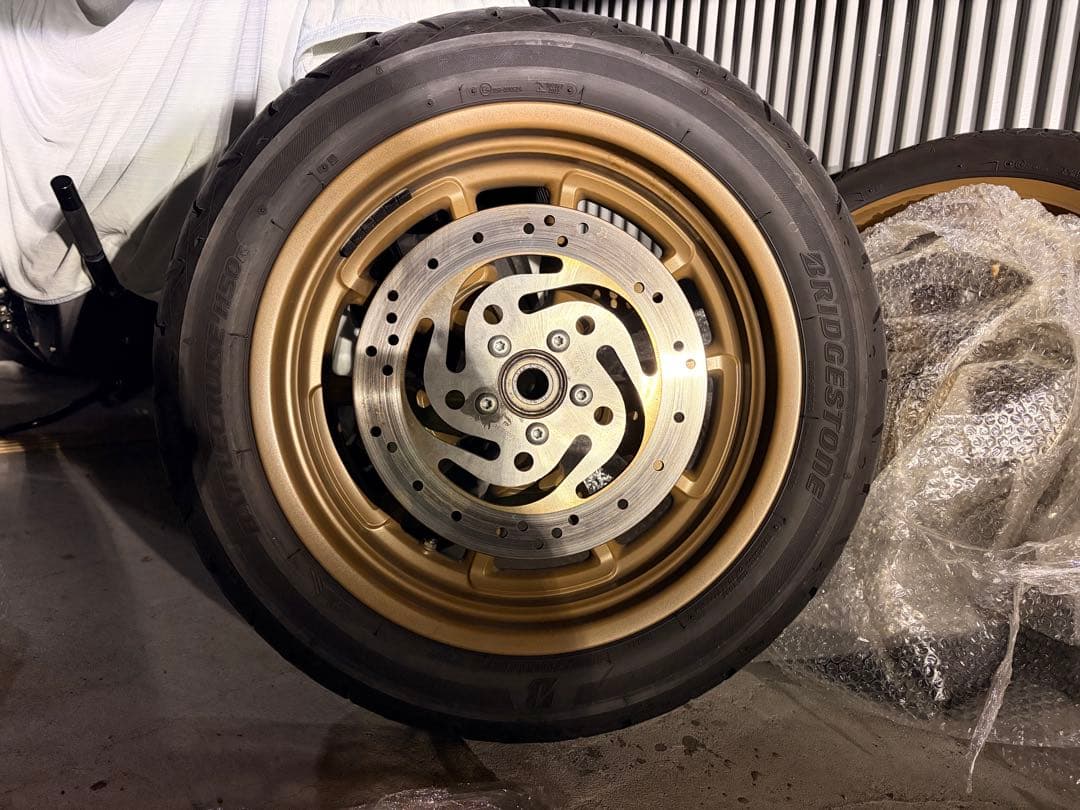 DYNA FXDLS ローライダーS/前後純正ホイール＋タイヤ(バリ山)