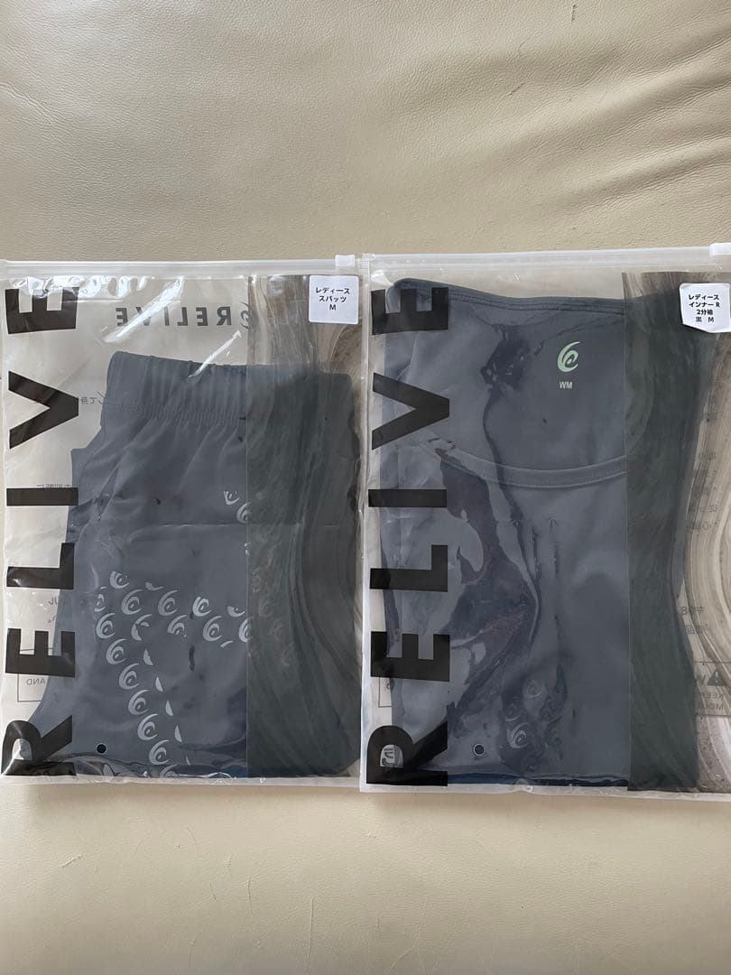 リライブ　レディース2分袖シャツ、スパッツ　Ｍサイズ