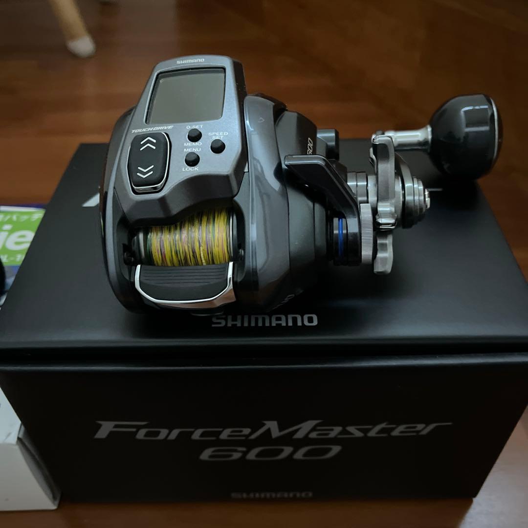 シマノフォースマスター 600 バッテリー付属