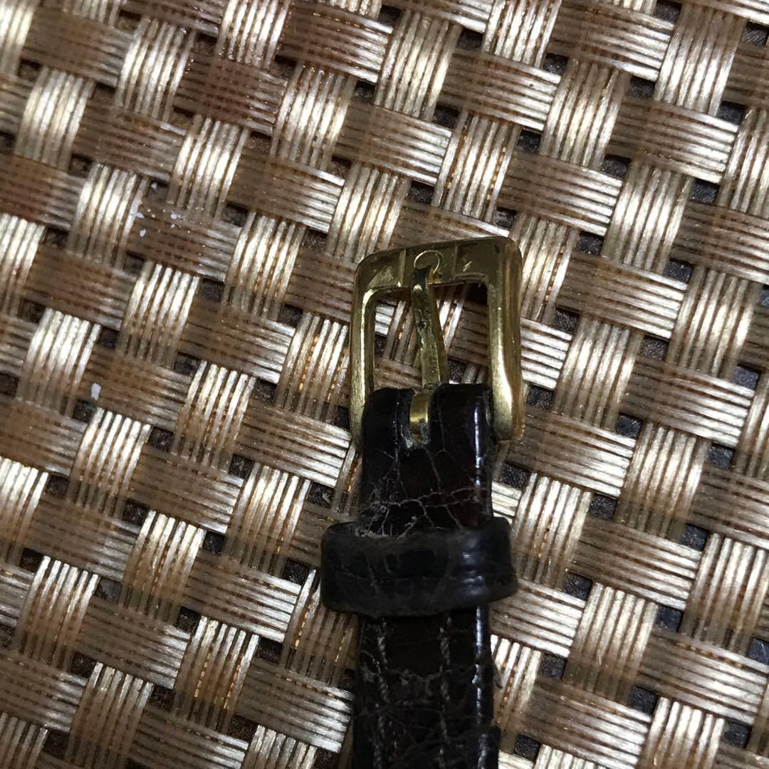 OMEGA De Ville クォーツ腕時計です